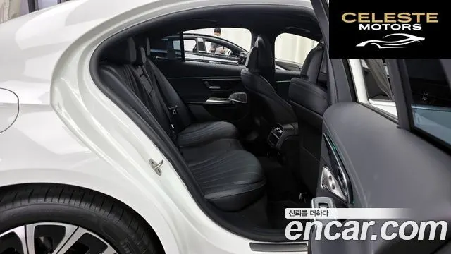 MERCEDES BENZ E-Classe W214 E300 4MATIC Exclusive 2025 — photo 12 sur 20