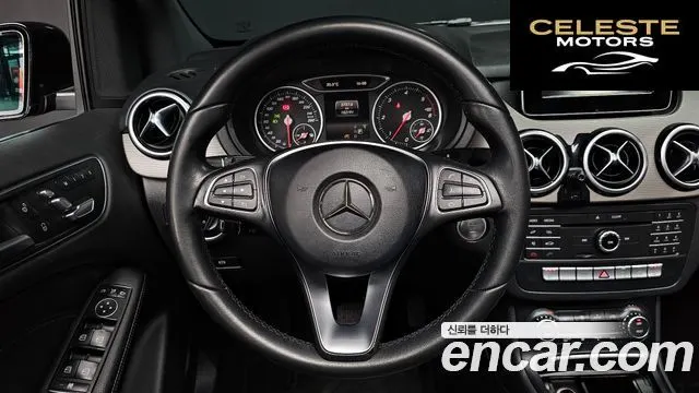 MERCEDES BENZ B-Classe W246 B200 d 2017 — photo 13 sur 20