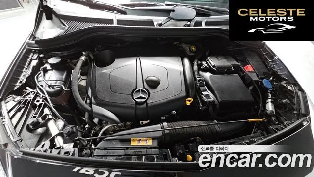 MERCEDES BENZ B-Classe W246 B200 d 2017 — photo 6 sur 20
