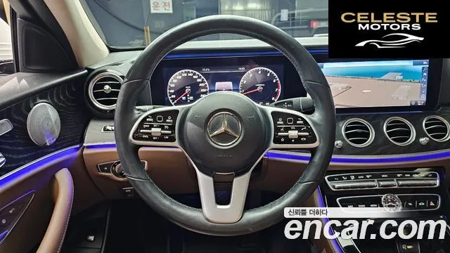 MERCEDES BENZ E-Classe W213 E300 4MATIC Avantgarde 2019 — photo 13 sur 20