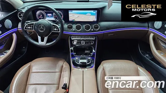 MERCEDES BENZ E-Classe W213 E300 4MATIC Avantgarde 2019 — photo 7 sur 20