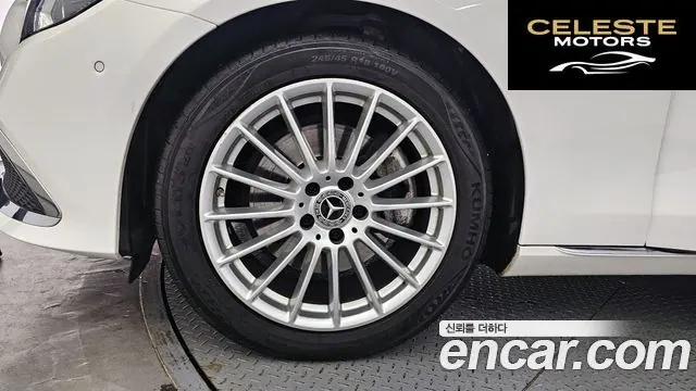 MERCEDES BENZ E-Classe W213 E250 Exclusive 2022 — photo 5 sur 26