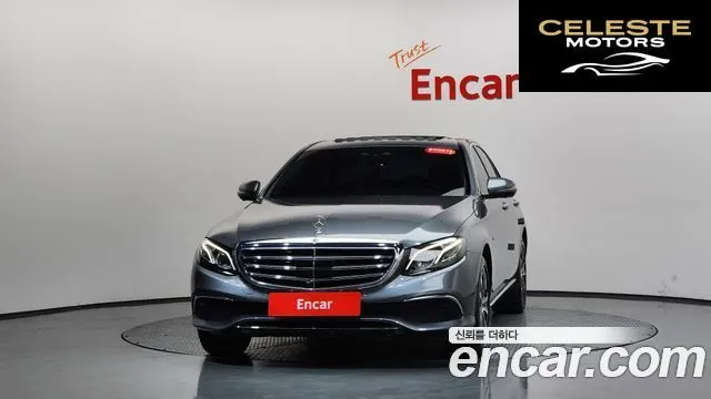 MERCEDES BENZ E-Classe W213 E300e 4MATIC Exclusive 2020 — photo 2 sur 20