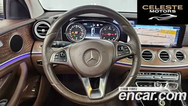 MERCEDES BENZ E-Classe W213 E220d Exclusive 2017 — photo 13 sur 20
