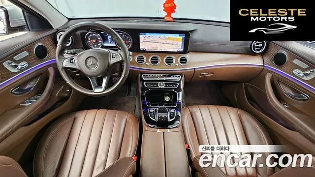 MERCEDES BENZ E-Classe W213 E220d Exclusive 2017 — photo 7 sur 20
