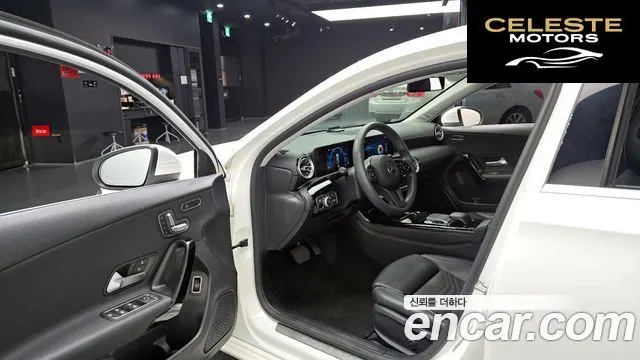 MERCEDES BENZ A-Classe W177 A220 Berline 2020 — photo 10 sur 20