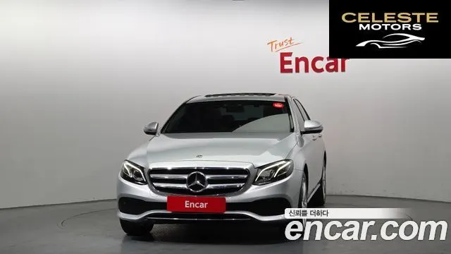 MERCEDES BENZ E-Classe W213 E220d 4MATIC Avantgarde 2018 — photo 3 sur 20