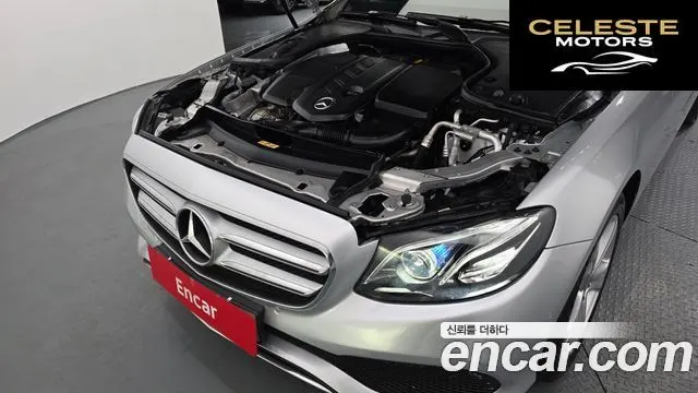 MERCEDES BENZ E-Classe W213 E220d 4MATIC Avantgarde 2018 — photo 6 sur 20