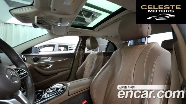 MERCEDES BENZ E-Classe W213 E220d 4MATIC Exclusive 2019 — photo 19 sur 20
