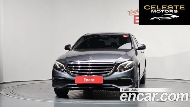 MERCEDES BENZ E-Classe W213 E220d 4MATIC Exclusive 2019 — photo 3 sur 20