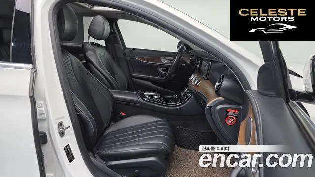 MERCEDES BENZ E-Classe W213 E220d Exclusive 2019 — photo 10 sur 20