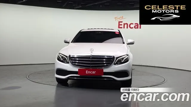 MERCEDES BENZ E-Classe W213 E220d Exclusive 2019 — photo 3 sur 20