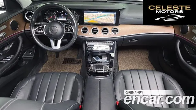 MERCEDES BENZ E-Classe W213 E220d Exclusive 2019 — photo 7 sur 20