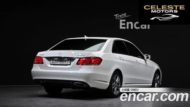 MERCEDES BENZ E-Classe W212 E220 Avantgarde 2016 — photo 2 sur 20