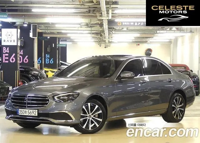 MERCEDES BENZ E-Classe W213 E300e 4MATIC Exclusive 2021 — photo 2 sur 26