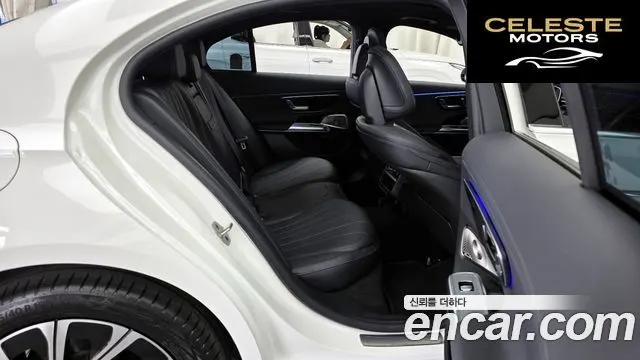 MERCEDES BENZ E-Classe W214 E300 4MATIC Exclusive 2025 — photo 12 sur 20