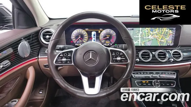 MERCEDES BENZ E-Classe W213 E450 4MATIC Exclusive 2019 — photo 13 sur 26