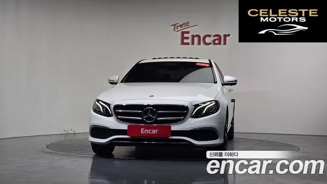 MERCEDES BENZ E-Classe W213 E250 Avantgarde 2020 — photo 2 sur 20