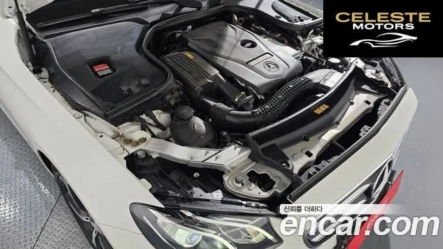 MERCEDES BENZ E-Classe W213 E250 Avantgarde 2020 — photo 5 sur 20