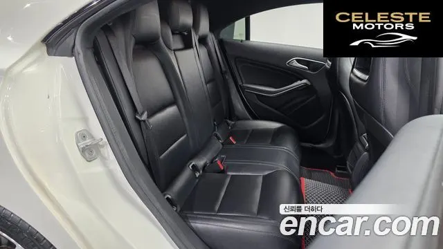 MERCEDES BENZ CLA-Classe C117 CLA200 CDI 2014 — photo 12 sur 20