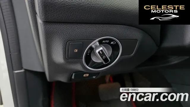 MERCEDES BENZ CLA-Classe C117 CLA200 CDI 2014 — photo 17 sur 20
