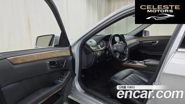MERCEDES BENZ E-Classe W212 E300 2011 — photo 10 sur 20