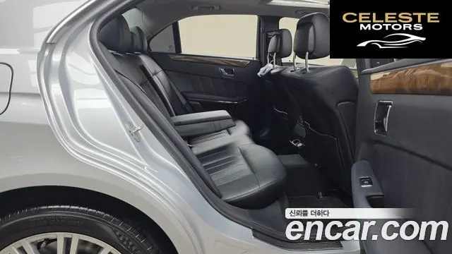 MERCEDES BENZ E-Classe W212 E300 2011 — photo 12 sur 20