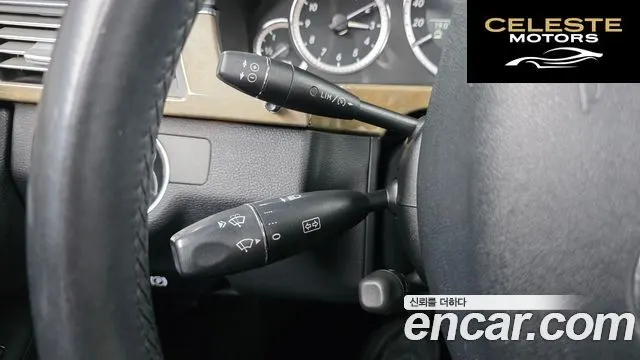 MERCEDES BENZ E-Classe W212 E300 2011 — photo 18 sur 20