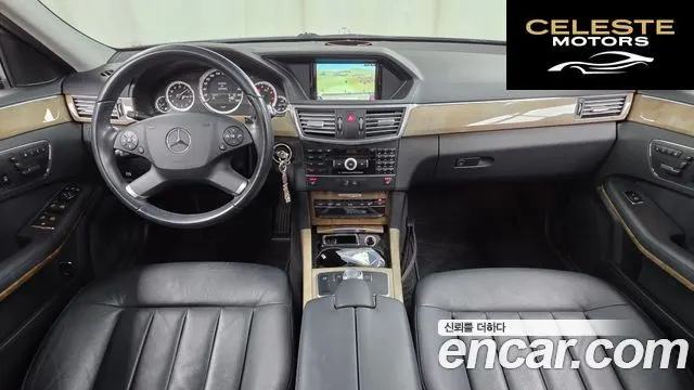 MERCEDES BENZ E-Classe W212 E300 2011 — photo 7 sur 20