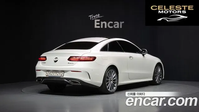 MERCEDES BENZ E-Classe W213 E450 4MATIC Coupé 2021 — photo 2 sur 20