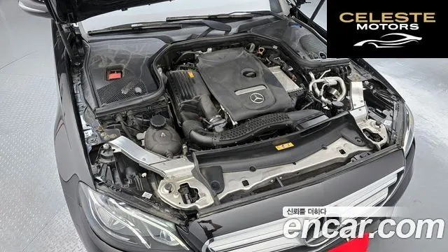 MERCEDES BENZ E-Classe W213 E300 Avantgarde 2019 — photo 6 sur 20