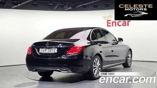 MERCEDES BENZ C-Classe W205 C200 Avantgarde 2016 — photo 2 sur 20