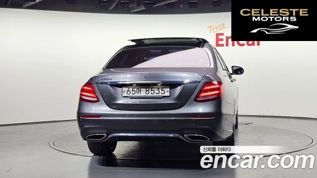 MERCEDES BENZ E-Classe W213 E350d 2017 — photo 4 sur 20