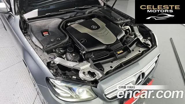 MERCEDES BENZ E-Classe W213 E350d 2017 — photo 6 sur 20