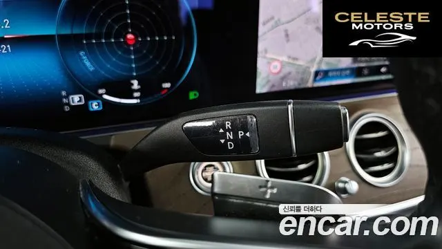 MERCEDES BENZ E-Classe W213 E250 Exclusive 2021 — photo 9 sur 20