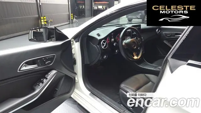 MERCEDES BENZ CLA-Classe C117 CLA200 CDI 2015 — photo 10 sur 20