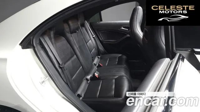 MERCEDES BENZ CLA-Classe C117 CLA200 CDI 2015 — photo 12 sur 20