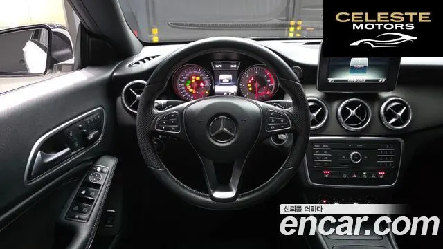 MERCEDES BENZ CLA-Classe C117 CLA200 CDI 2015 — photo 13 sur 20