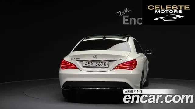 MERCEDES BENZ CLA-Classe C117 CLA200 CDI 2015 — photo 4 sur 20