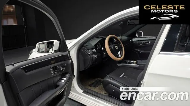 MERCEDES BENZ E-Classe W212 E220 Avantgarde 2016 — photo 10 sur 20