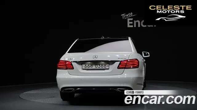MERCEDES BENZ E-Classe W212 E220 Avantgarde 2016 — photo 4 sur 20