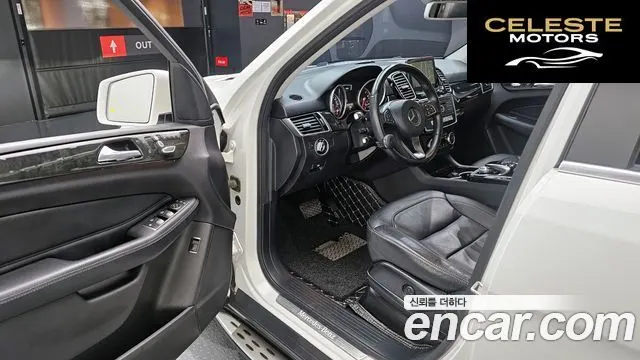 MERCEDES BENZ GLE-Classe W166 GLE250 d 4MATIC 2017 — photo 11 sur 26