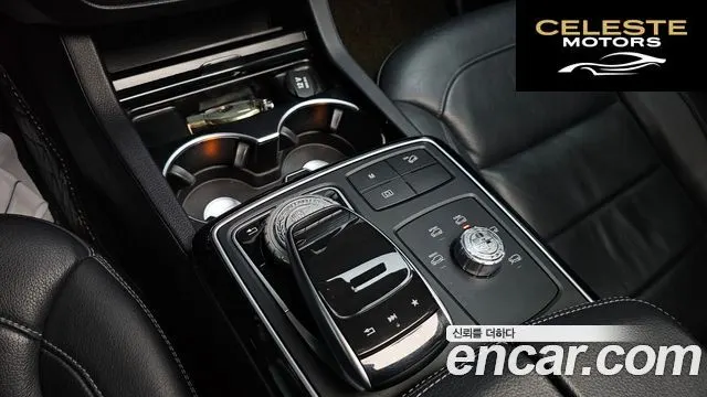 MERCEDES BENZ GLE-Classe W166 GLE250 d 4MATIC 2017 — photo 17 sur 26