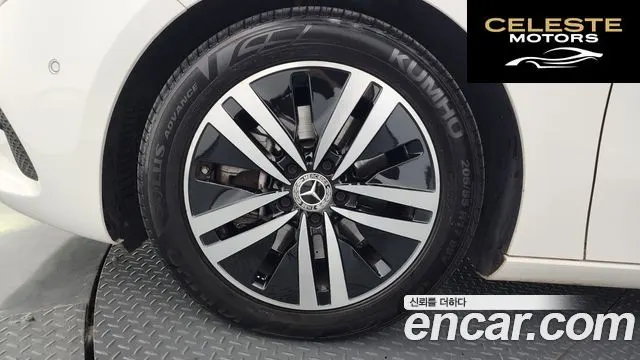 MERCEDES BENZ A-Classe W177 A220 Berline 2021 — photo 5 sur 20