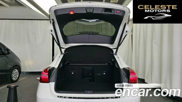 MERCEDES BENZ GLA-Classe X156 GLA220 Premium 2018 — photo 20 sur 20