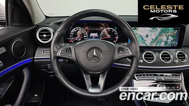 MERCEDES BENZ E-Classe W213 E300 Avantgarde 2017 — photo 12 sur 20