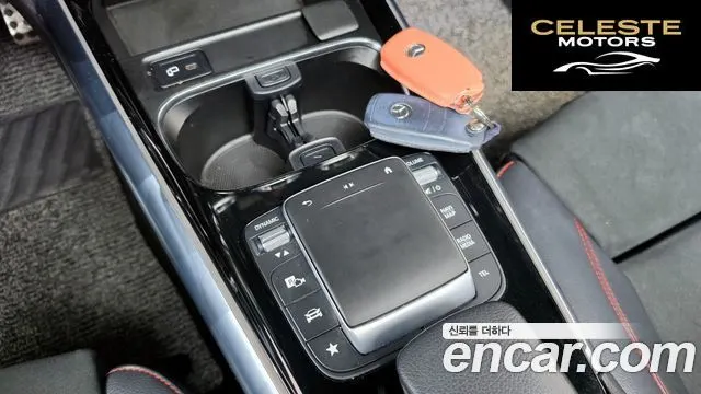 MERCEDES BENZ GLA-Classe H247 GLA250 4MATIC 2023 — photo 18 sur 26