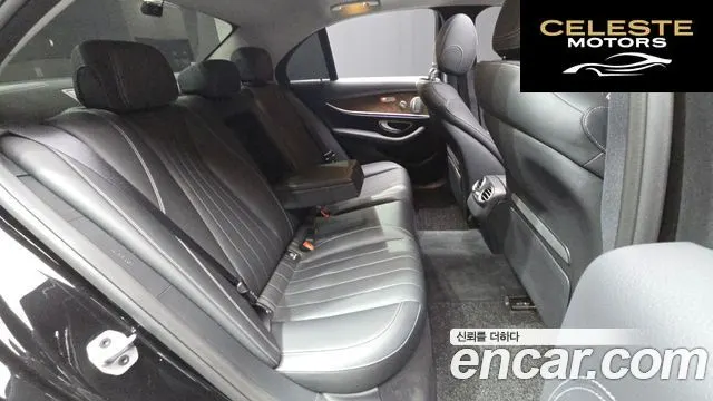 MERCEDES BENZ E-Classe W213 E300 4MATIC Exclusive 2020 — photo 12 sur 20