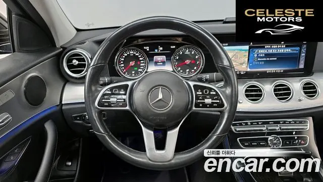 MERCEDES BENZ E-Classe W213 E300 Avantgarde 2019 — photo 13 sur 20