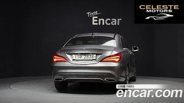 MERCEDES BENZ CLA-Classe C117 CLA250 4MATIC 2017 — photo 4 sur 20